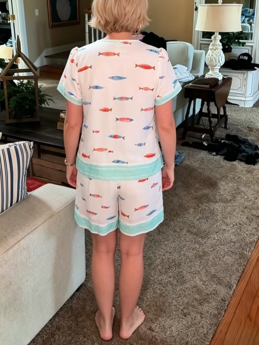 Cute Fish Pattern Contrast Trim Loungewear Two Piece Set