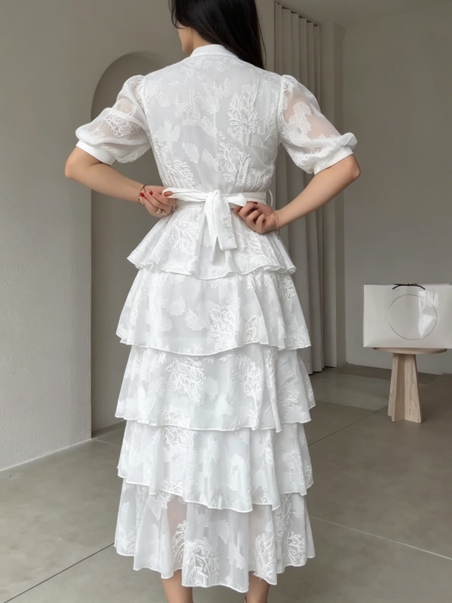 Elegant Tiered Lace Midi Dress