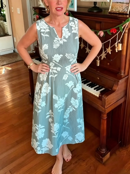 Vintage-Inspired Blue Floral Sleeveless Midi Dress