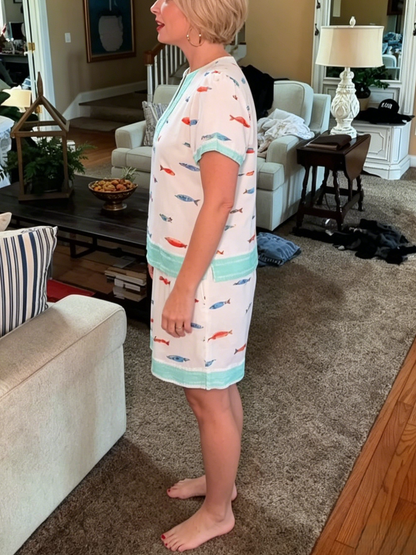Cute Fish Pattern Contrast Trim Loungewear Two Piece Set